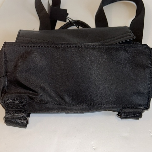 Botkier New York Black Nylon Trigger City Backpack Tote Bag - Picture 8 of 8